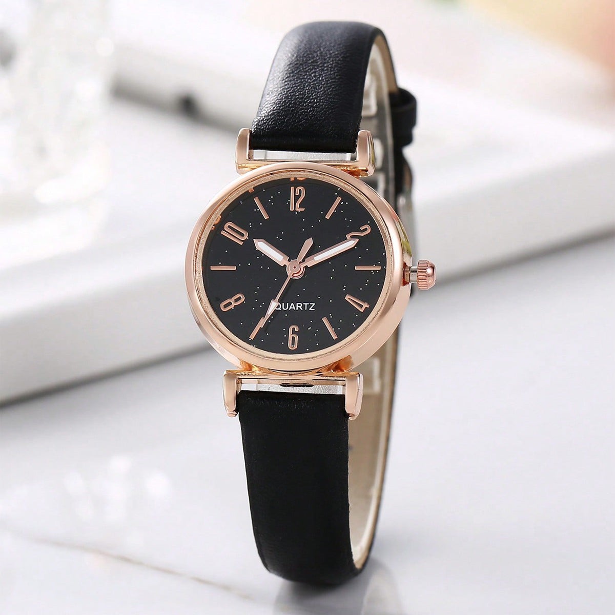 Coffret bracelet cœur et montre à quartz pour femme