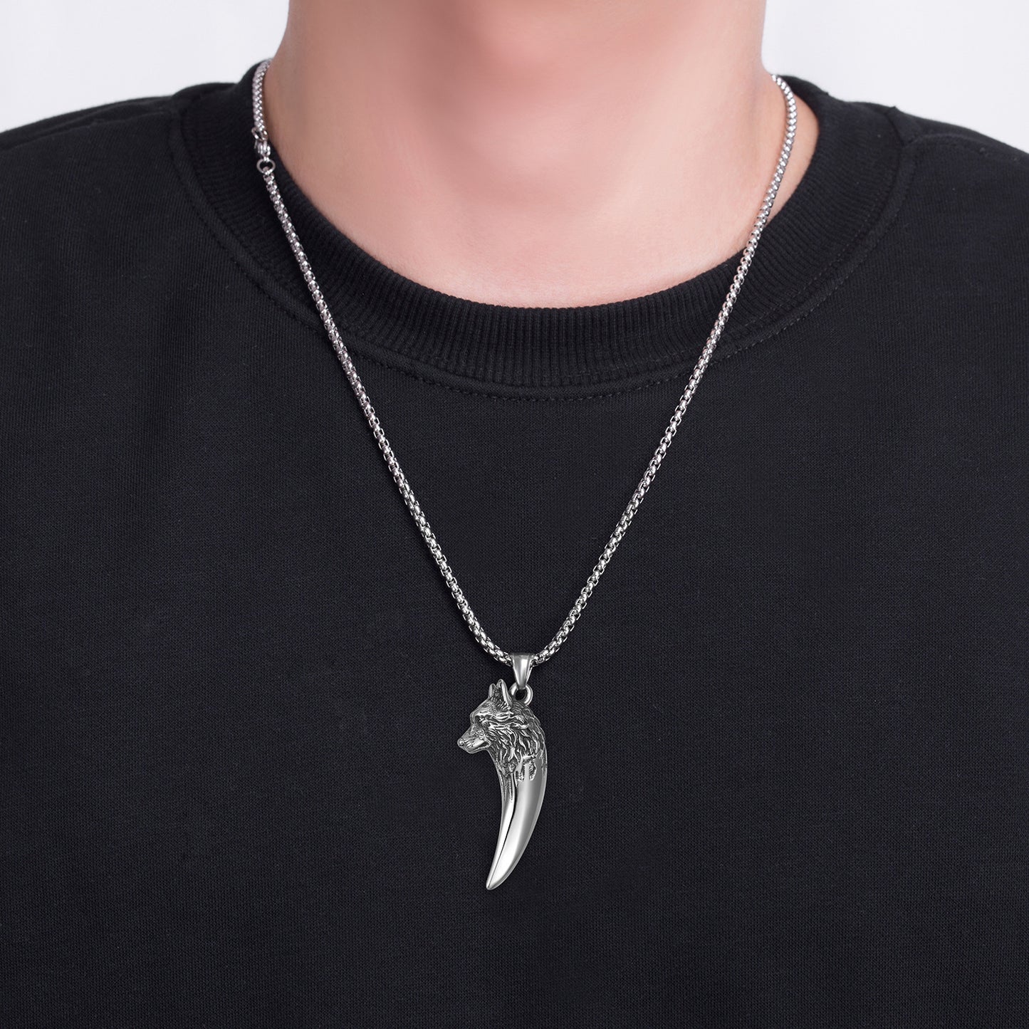 Hip Hop Retro Wolf Head Titanium Steel Necklace